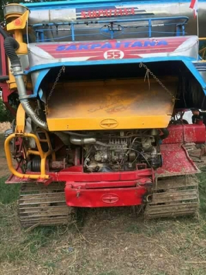 ขายรถเกี่ยวข้าว ศักดิ์พัฒนา เครื่อง195เทอโบร์ อุ้ม2.5ตัม ตัวเดิน12 ปั้มไดกิ้น22 สภาพพร้อมใช้งาน สนใจโทร 090-8588220คุณนะ 093-3258446คุณบิว หรือเข้าดูสินค้าอื่นๆได้ที่ www.truck.in.th/498 หรือเพจFacebook ณรงค์ ซื้อขายรถมือสอง (เว็บไซต์ส่วนตัว) หรือFacebook