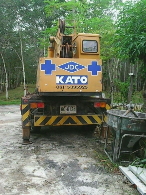 รถเครน ยางใหม่.   สลิงใหม่.   พร้อมใช้งาน  ทะเบียนพร้อม