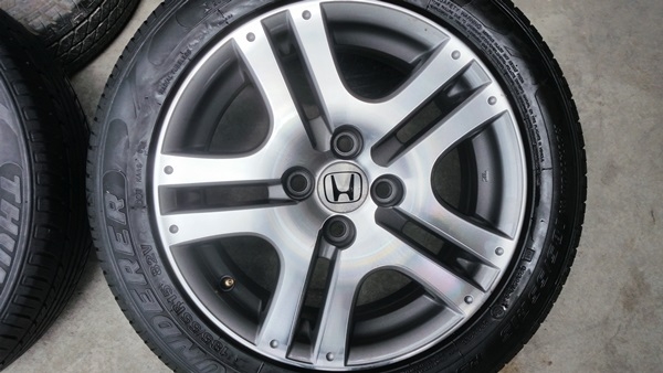 ขายล้อHONDA 15 พร้อมยาง 185/55/15 4 ล้อ  ด)  รัก 0851612347   LINE**ID  rukitsarr        .... https://www.facebook.com/jtg2010  ชมจากเวบทางร้านโดยตรง http://www.sahachareunyang.com/