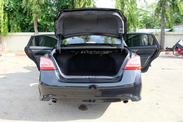 NISSAN TEANA 2.0XL ปี2014