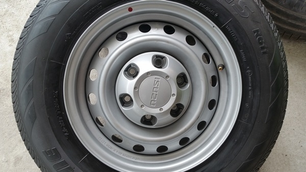 ขายล้อกะทะ15 6รู ยาง195R14 ปี13 ฝาครอบ  4 ล้อ4500