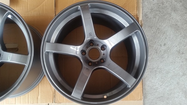 ขายล้อProdrive ขอบ18 5รู หน้า10.5  2ล้อ (ฝากขาย)