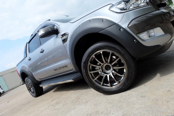 2016 FORD RANGER 2.2 WILDTRAK HI-RIDER DOUBLECAB 2016 FORD RANGER 2.2 WILDTRAK HI-RIDER DOUBLECAB