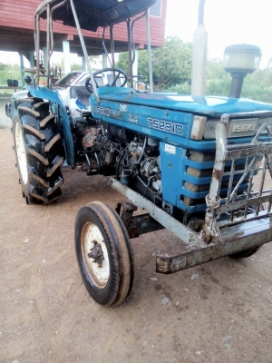 ขาย ISEKI TS2810 อุปกรณ์ตามรูปครับ