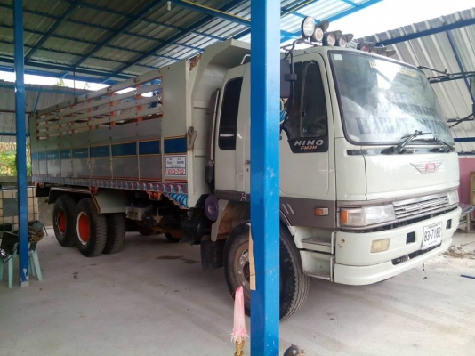 ขายรถดั้ม2เพลา 3M เครื่อง240แรง สโลกลาง พ.เพาเวอร์ เบรกจิฟฟี่ ภายในสวย แอร์เย็น สภาพพร้อมใช้งาน เอกสารพร้อมโอน ราคา980,000 สนใจโทร 090-8588220คุณนะ 093-3258446คุณบิว หรือเข้าดูสินค้าอื่นๆได้ที่ www.narong2truck.com หรือ www.truck.in.th/498 หรือเพจFacebook ขายรถดั้ม2เพลา 3M เครื่อง240แรง สโลกลาง พ.เพาเวอร์ เบรกจิฟฟี่ ภายในสวย แอร์เย็น สภาพพร้อมใช้งาน เอกสารพร้อมโอน ราคา980,000 สนใจโทร 090-8588220คุณนะ 093-3258446คุณบิว หรือเข้าดูสินค้าอื่นๆได้ที่ www.narong2truck.com หรือ www.truck.in.th/498 หรือเพจFacebook