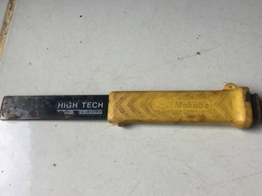 ขายสองชิ้น สิ่วยี่ห้อ Mokuba และ ดอกสว่านเจาะคอนกรีดแบบยาวอย่างดี ญี่ปุ่นทั้งคู่
