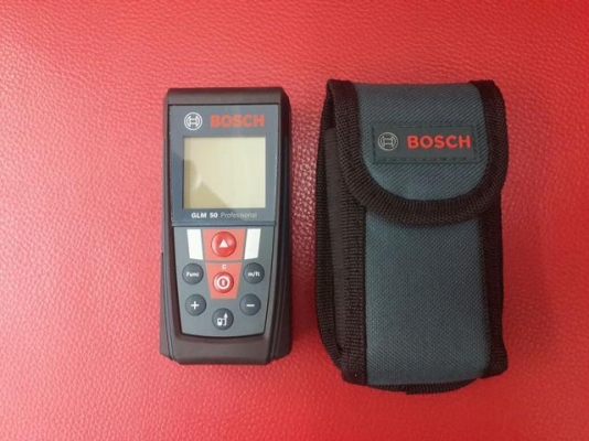 ลดราคา-เครื่องวัดระยะเลเซอร์ Bosch รุ่น GLM50 ของใหม่ มี 2 เครื่อง ส่งฟรี