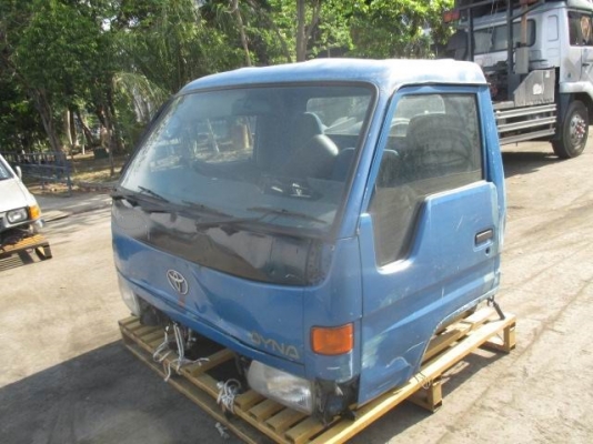 ขายหัวเก๋ง รถบรรทุก 6 ล้อกลาง 350-400 ยี่ห้อ TOYOYA DYNA ราคา 47,000 บาท