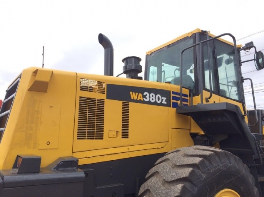 รถตักล้อยาง KOMATSU WA380-6 สภาพสวยพร้อมใช้ ติดต่อ 087-9118593