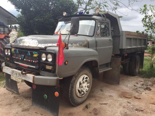 6 ล้อดั้ม 165 แรง ISUZU เฟืองท้ายใหญ่ มีแอรื์ มีพาวเวอร์ คัสซีดี เล่มพร้อม