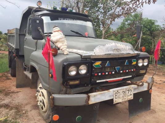 6 ล้อดั้ม 165 แรง ISUZU เฟืองท้ายใหญ่ มีแอรื์ มีพาวเวอร์ คัสซีดี เล่มพร้อม