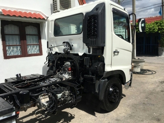 6 ล้อ HINO หัวลาก  เครื่อง JO7   210 แรงม้า กระจกไฟฟ้า,แบตเตอรี่ใหม่,แอร์เย็น