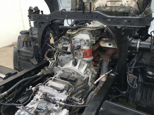 6 ล้อ HINO หัวลาก  เครื่อง JO7   210 แรงม้า กระจกไฟฟ้า,แบตเตอรี่ใหม่,แอร์เย็น