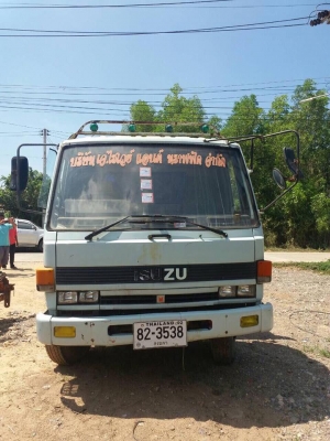 6 ล้อท้ายลาด 145 แรง สภาพดี รถห้างวางหัวนอก เล่มพร้อม