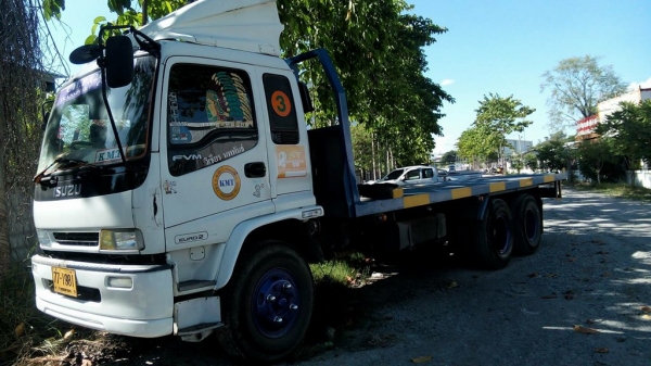 ขายด่วน... ISUZUเดคก้า 1เพลา 200 แรงม้า ปี 2549 ราคาถูก