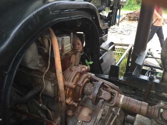 10 ล้อโม่ปูน 2 เพลา 260 แรง สภาพดี โม่ตรง รถพร้อม เล่มพร้อม