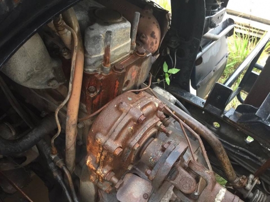 10 ล้อโม่ปูน 2 เพลา 260 แรง สภาพดี โม่ตรง รถพร้อม เล่มพร้อม