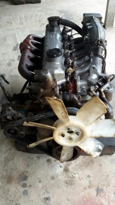 ขายเครื่อง HINO EH-700 165 แรง