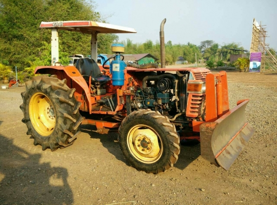 รถไถนา KUBOTA L1-435 เครื่อง45แรงม้าใช้งาน5665ช.ม พร้อมโรตารี่ปั่น่รถใช้งาน6พันช.มเศษ