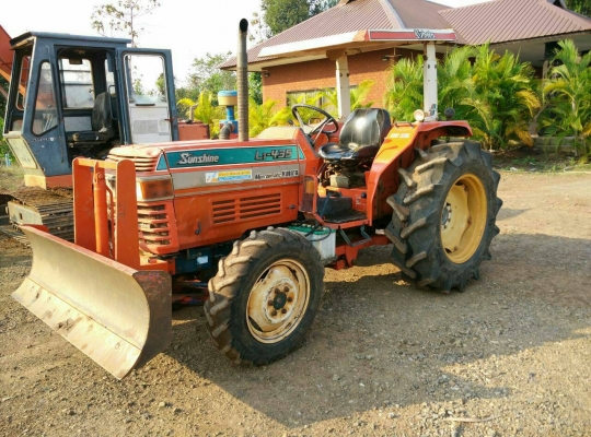 รถไถนา KUBOTA L1-435 เครื่อง45แรงม้าใช้งาน5665ช.ม พร้อมโรตารี่ปั่น่รถใช้งาน6พันช.มเศษ