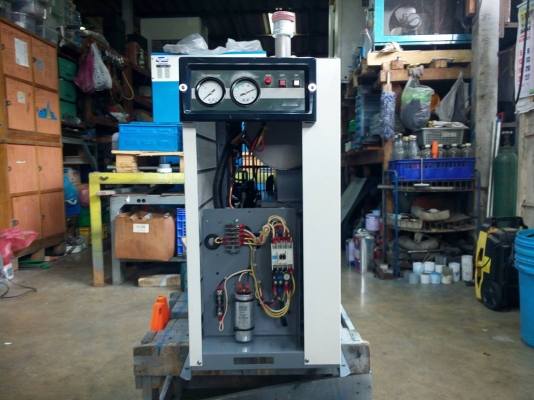 ขายแอร์ดรายเออร์เครื่องทำลมแห้งใช้กับปั๊มลม15,20,30cแรง ( เครื่องพร้อมใช้งาน รับประกัน 1 ปี )