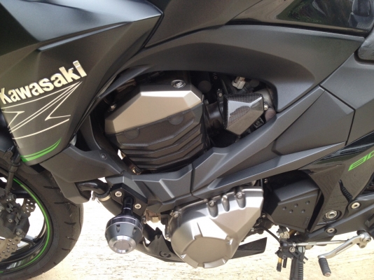 Z800 ปี 2014 ไมล์ 14,XXX สภาพใหม่ๆ Z800 ปี 2014 ไมล์ 14,XXX สภาพใหม่ๆ