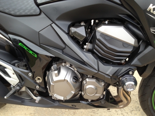 Z800 ปี 2014 ไมล์ 14,XXX สภาพใหม่ๆ Z800 ปี 2014 ไมล์ 14,XXX สภาพใหม่ๆ