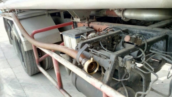 10 ล้อน้ำมัน 195 แรง FVM32MY R รถห้างแท้ ถัง 16000 ลิตร โหลดล่าง