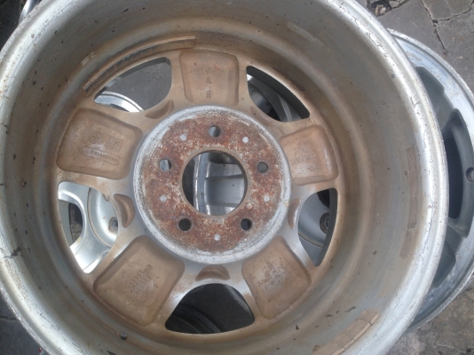 LENSO 15. 5 รู.TOYOTA