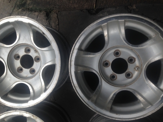 LENSO 15. 5 รู.TOYOTA