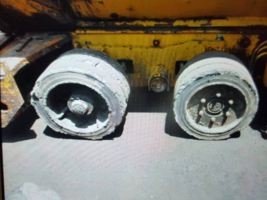 รถปูยาง DEMAG รถปูยาง DEMAG