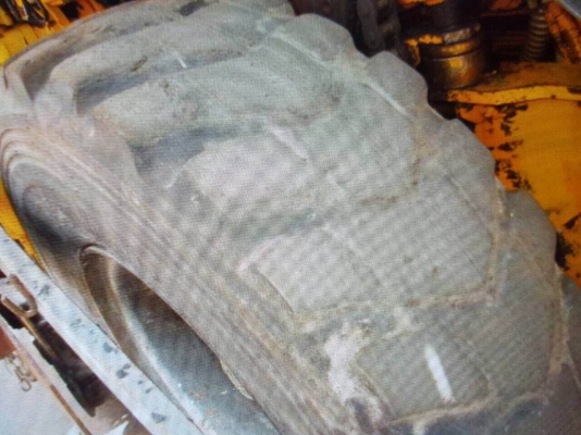 รถปูยาง DEMAG รถปูยาง DEMAG