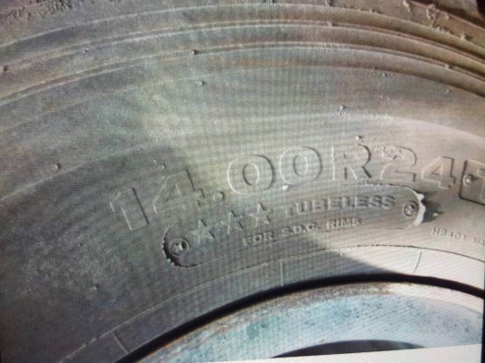 รถปูยาง DEMAG รถปูยาง DEMAG