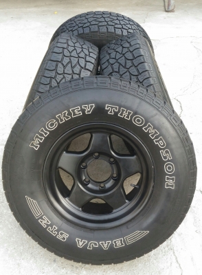 ขาย ยาง 265/75/16 MADE IN USA พร้อมล้อ