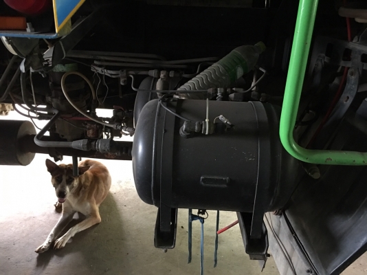 HINO 2K ปี 42  240แรง พ่วง 18 ล้อ ดั้ม เครื่อง เกียร์ เดิม ๆ ทั้งคัน