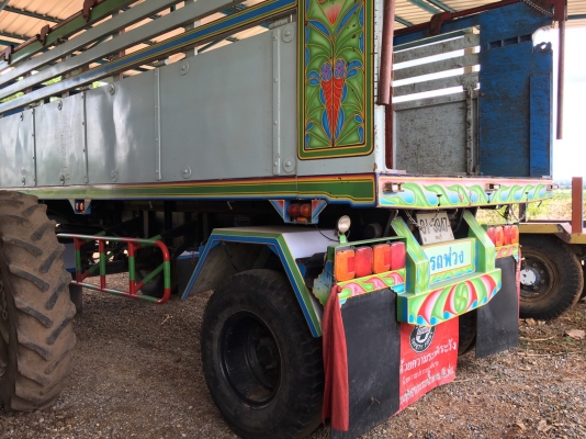 HINO 2K ปี 42  240แรง พ่วง 18 ล้อ ดั้ม เครื่อง เกียร์ เดิม ๆ ทั้งคัน