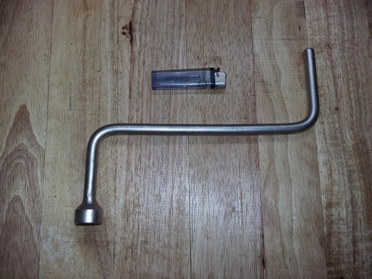 บล็อกขันล้อรถเบอร์ 17 heyco germany (bmw)