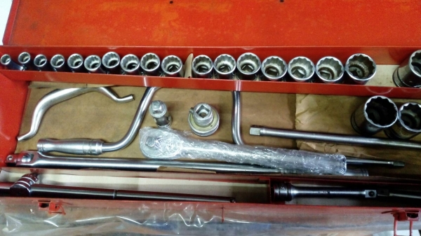 ขายชุดบ็อกSNAPON Made in USA. ขนาด4หุน ระบบมิลงานเก่าเก็บ