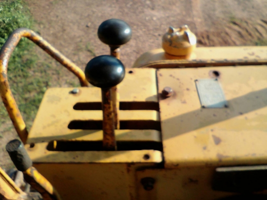 ขายแทกเตอร์CAT D-4 ขายแทกเตอร์CAT D-4