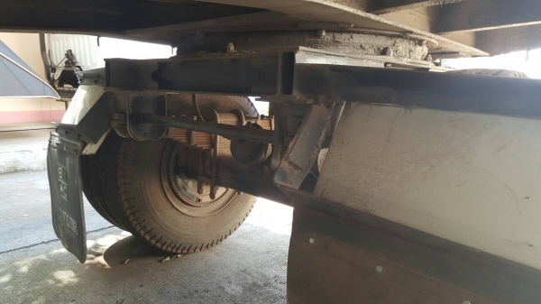 ขาย ลูกพ่วงไม่ดั้ม 2 เพลา ยาว 6 เมตร อู่สามมิตรมอเตอร์ เอกสารเล่มทะเบียนครบ