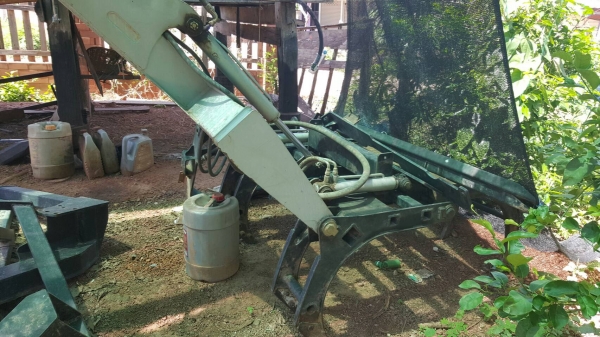 ขาย คีบอ้อยขนาดเล็ก ติดรถไถ KOBOTA,YANMAR ของ CX Tractor สภาพเหมือนของใหม่ใช้งานแค่เดือนเดียว ขาย คีบอ้อยขนาดเล็ก ติดรถไถ KOBOTA,YANMAR ของ CX Tractor สภาพเหมือนของใหม่ใช้งานแค่เดือนเดียว