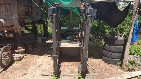 ขาย คีบอ้อยขนาดเล็ก ติดรถไถ KOBOTA,YANMAR ของ CX Tractor สภาพเหมือนของใหม่ใช้งานแค่เดือนเดียว ขาย คีบอ้อยขนาดเล็ก ติดรถไถ KOBOTA,YANMAR ของ CX Tractor สภาพเหมือนของใหม่ใช้งานแค่เดือนเดียว