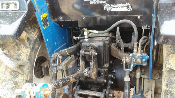 ขาย รถไถ CHAMP 4WD YTO454 ปี 56 ใช้งานแค่ 1,500 ชม. อุปกรณ์มีผานดันหน้า และผาน 6 เอกสารเล่มทะเบียนครบ ขาย รถไถ CHAMP 4WD YTO454 ปี 56 ใช้งานแค่ 1,500 ชม. อุปกรณ์มีผานดันหน้า และผาน 6 เอกสารเล่มทะเบียนครบ