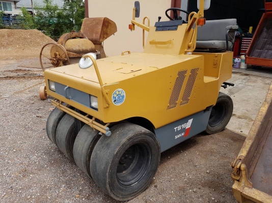 ขายรถบดเก่านอก SAKAI TS160 ขนาด 3 ตัน