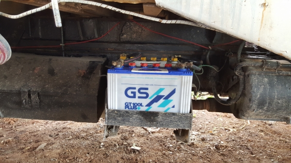 ขายรถบรรทุก 6 ล้อ HINO 117 แรงม้า  ติดเครน TADANO