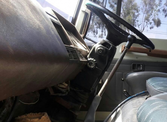 ขายดาวน์ หกล้อ ฮีโน่ FE172 EH700 แอร์ พ.เวอร์ ติดเครน 3ตัน พื้นเรียบช่วงยาว 6.20ม สภาพดีพร้อมใช้ (เปียนสันญาเช่าซื้อ)รับรถกลับบ้านได้เลย ครับ