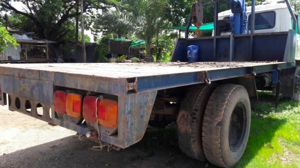 ขายดาวน์ หกล้อ ฮีโน่ FE172 EH700 แอร์ พ.เวอร์ ติดเครน 3ตัน พื้นเรียบช่วงยาว 6.20ม สภาพดีพร้อมใช้ (เปียนสันญาเช่าซื้อ)รับรถกลับบ้านได้เลย ครับ