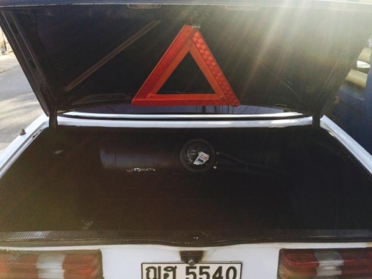 ขายBenz w123/230 เครื่องJติดแก๊ส(ใช้ได้2ระบบ) ทะเบียนเต็มพร้อมโอน 56,000บาท