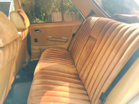 ขายBenz w123/230 เครื่องJติดแก๊ส(ใช้ได้2ระบบ) ทะเบียนเต็มพร้อมโอน 56,000บาท