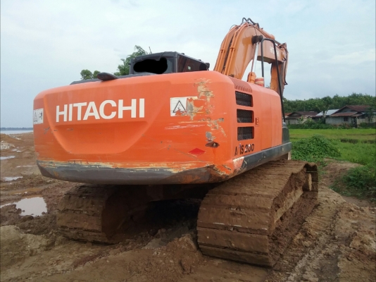 ขาย 1,895,000 HITACHI  ZX 200-5 G ปี 2012 ทำงาน 6,559 ชม. รถสวยพร้อมใช้เอกสารพร้อมโอน 090-772-3710 090-772-3708